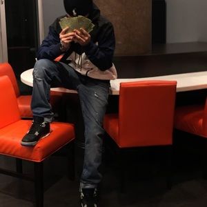 Meet your Posher, Harley